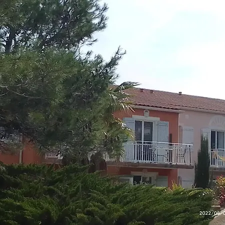 Super 2 Pieces * Frejus